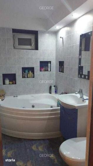 Apartament cu 4 camere în 1 Decembrie