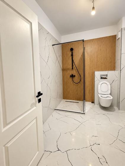 Apartament cu 3 camere decomandat în Herăstrău