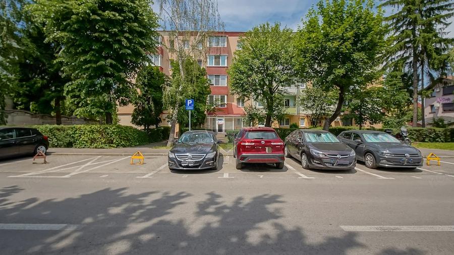 Spațiu comercial, de 44 mp, în Vlahuță