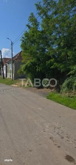 Teren de 2890 mp, în Central