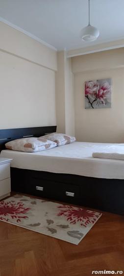 Apartament cu 2 camere decomandat în Soarelui