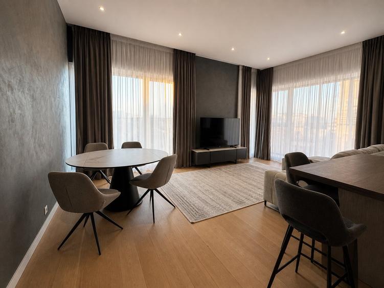 Apartament cu 4 camere în Barbu Văcărescu