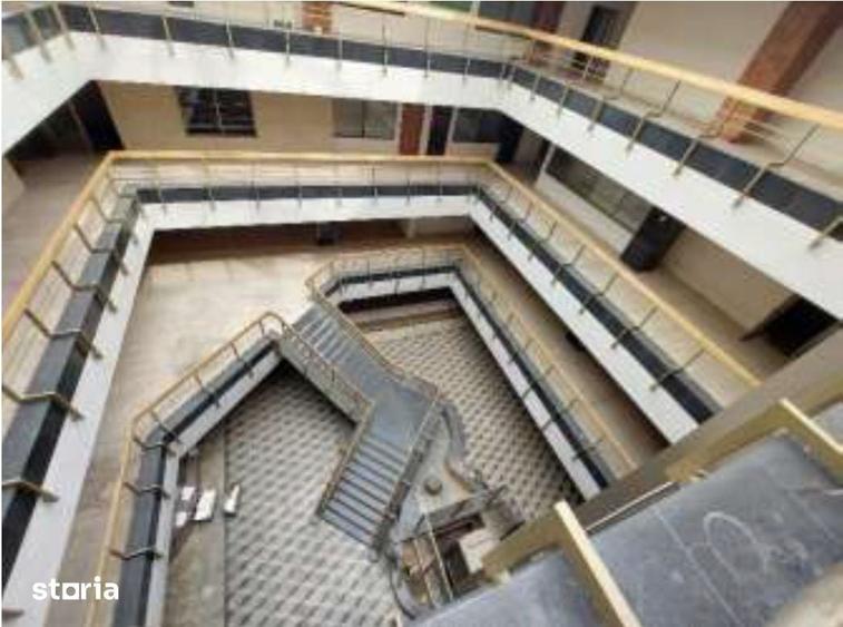 Spațiu comercial, de 6,481.45 mp, în Aradului