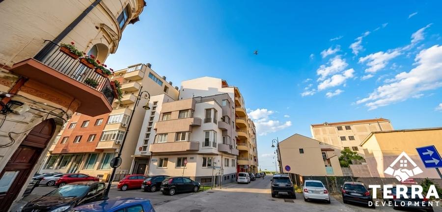Spațiu comercial, de 97.190002441406 mp, în Ultracentral