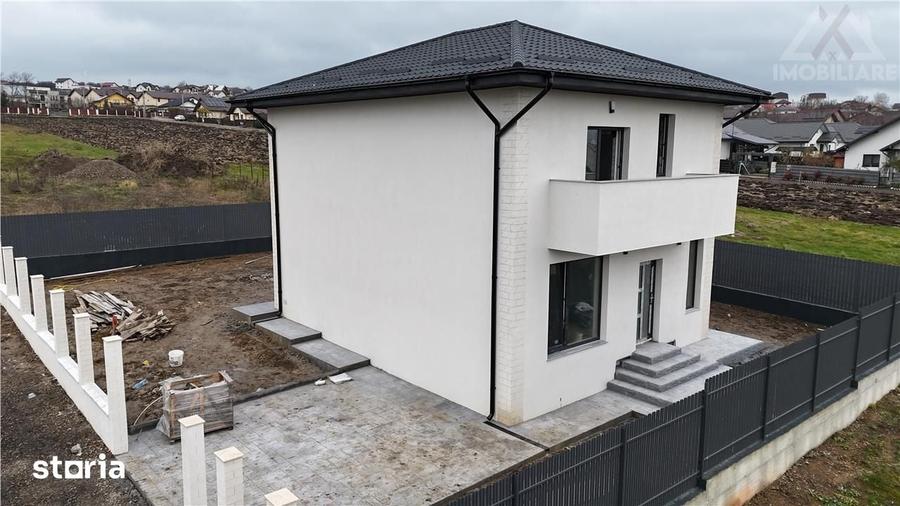 Casă cu 4 camere cu Teren 400 Mp în Miroslava
