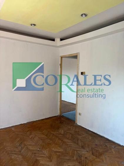 Apartament cu 2 camere semidecomandat în Dâmbovița