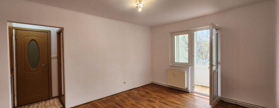 Apartament cu 2 camere in Centrul Civic, etaj 3/4, balcon,SC 38,9 mp, zona verde - 2