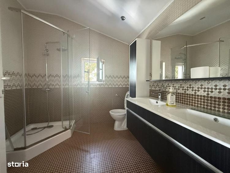 Spațiu comercial, de 70 mp, în Central