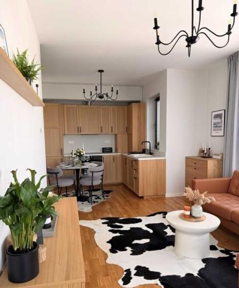 Apartament cu 2 camere semidecomandat, mobilat în Bucureștii Noi