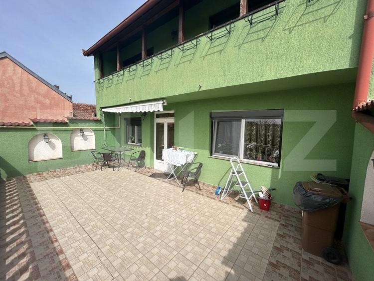 Casă individuală cu 4 camere cu Teren 250 Mp în Iorga