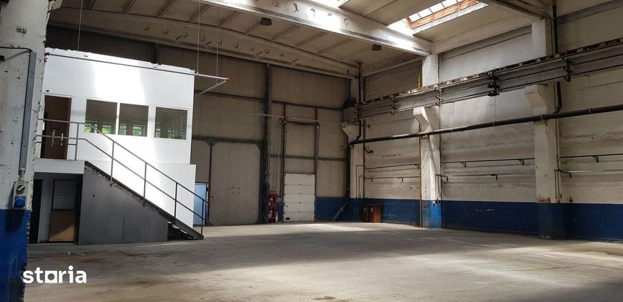 Spațiu comercial, de 700 mp, în Nord