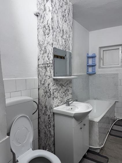 Apartament cu 2 camere decomandat în Exterior Vest