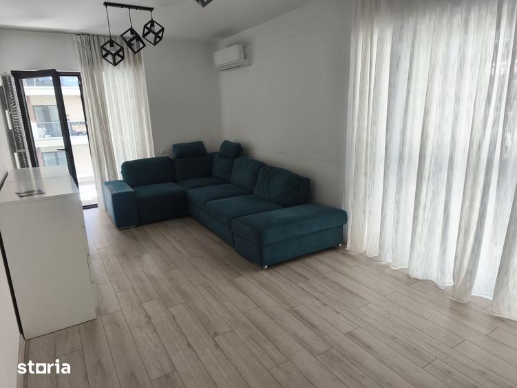 Apartament cu 4 camere în Drumul Taberei