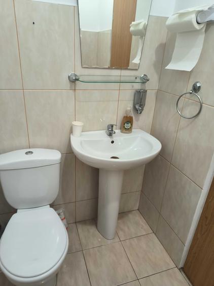 Spațiu comercial, de 100 mp, în Central