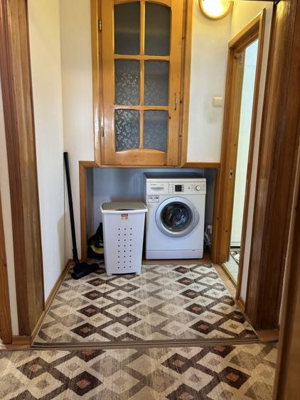 Apartament cu 3 camere decomandat în Nicolina