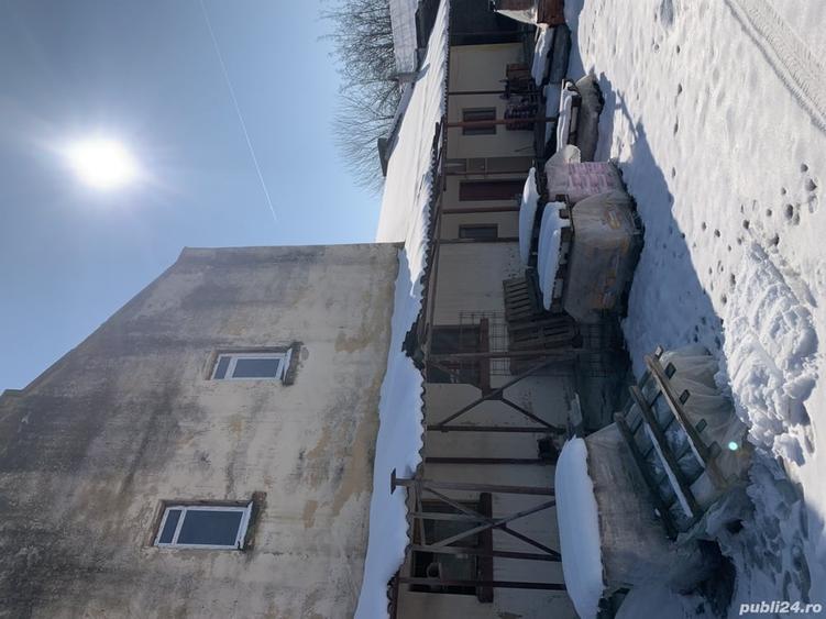 Spațiu comercial, de 300 mp, în Braloștița