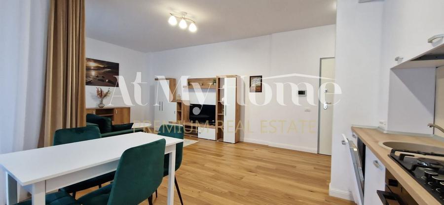 Apartament cu 2 camere decomandat, mobilat în Iancu Nicolae