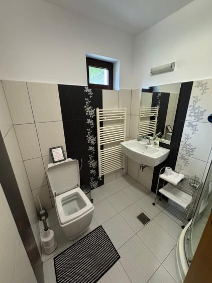 Casă individuală cu 4 camere cu Canalizare în Exterior Sud