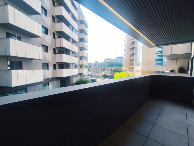 Apartament cu 3 camere decomandat în Cotroceni