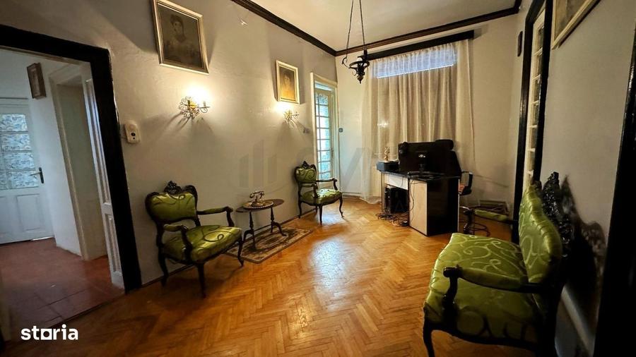 Apartament cu 4 camere decomandat în Basarab
