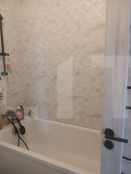 Duplex cu 3 camere cu Canalizare în Parța