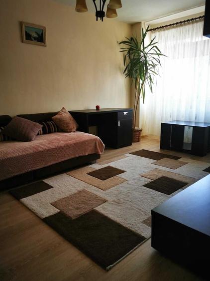 Apartament cu 2 camere decomandat în Drumul Carului