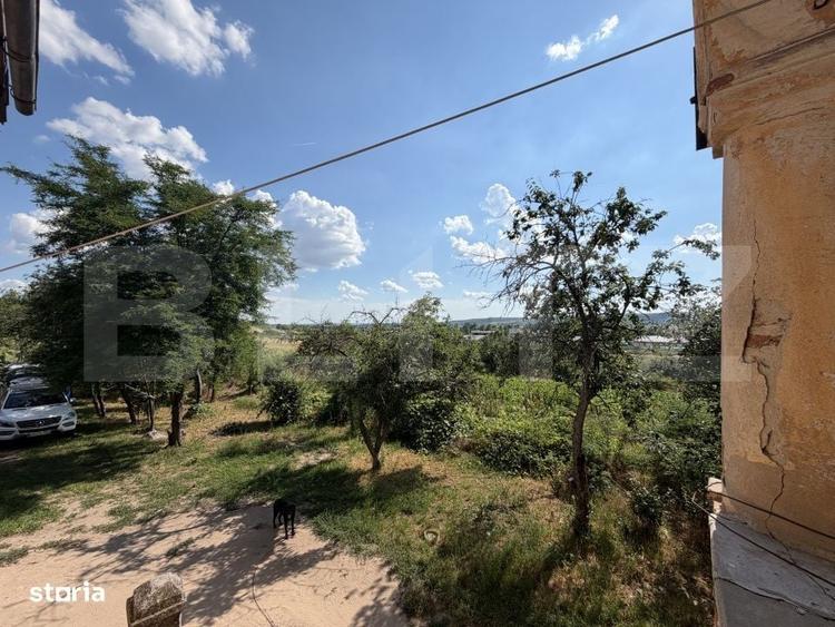 Casă cu 4 camere în Leșile