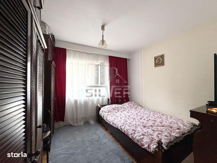 Apartament cu 4 camere în Florești