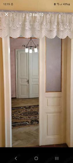 Casă cu 3 camere cu Teren 300 Mp în Central