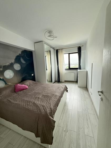 Apartament cu 2 camere decomandat în Lacul Morii
