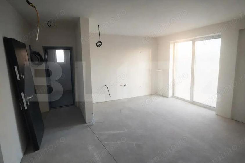 Apartament cu 2 camere decomandat în Ampoi 3
