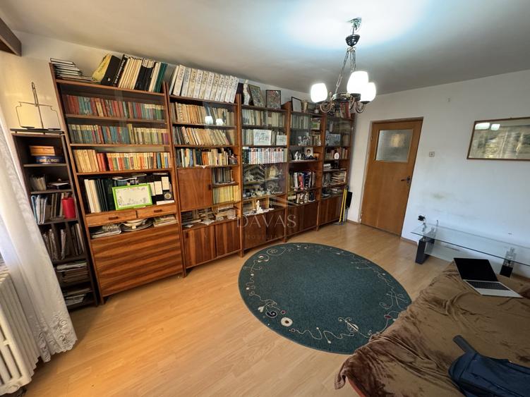 Apartament cu 3 camere decomandat, mobilat în Mănăștur