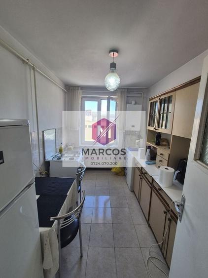 Garsonieră decomandată în Central