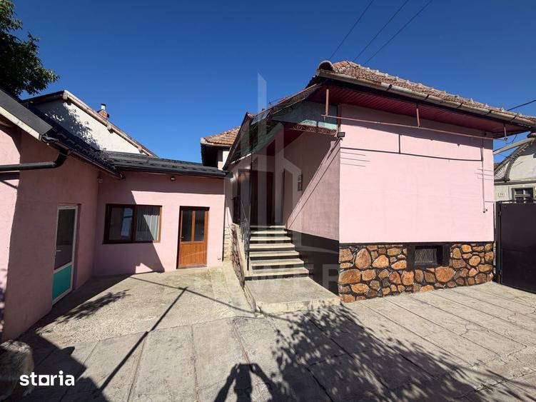 Casa de vanzare in centrul Ra?inariului - COMISION 0% - 14