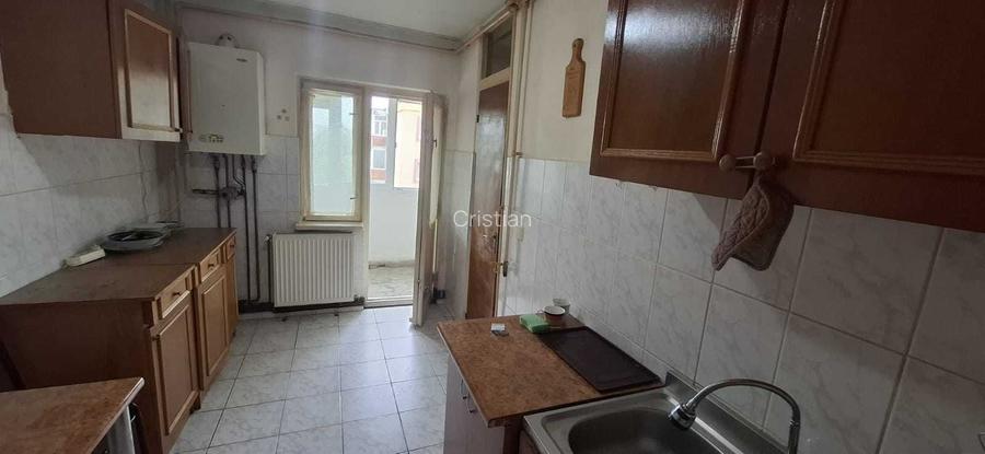 Vand apartament cu 2 camere Gavana III