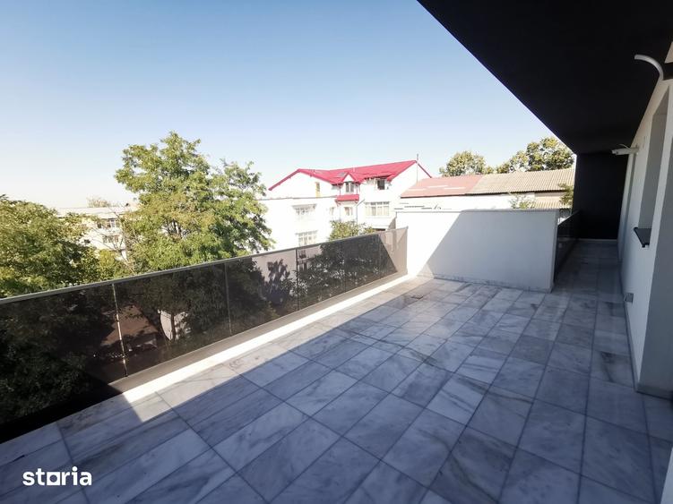 Apartament cu 4 camere în Central