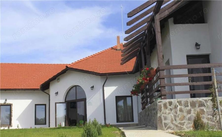 Casă cu Teren 1000 Mp în Seliștea