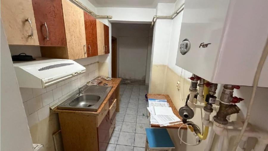 Apartament cu 2 camere semidecomandat în Narcisa
