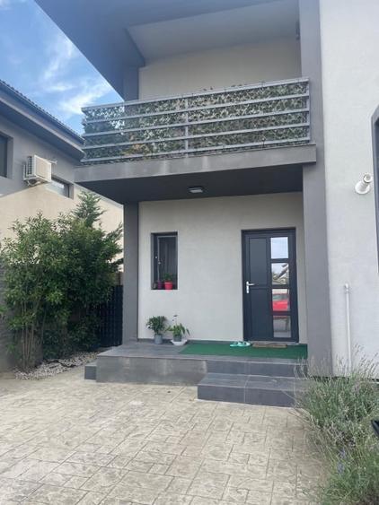 Duplex cu 2 camere cu Canalizare în Ghiroda