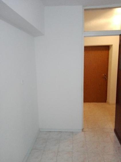 Apartament cu 2 camere decomandat în Crângași