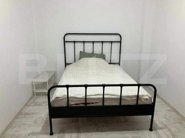 Apartament cu 2 camere semidecomandat, mobilat în Central