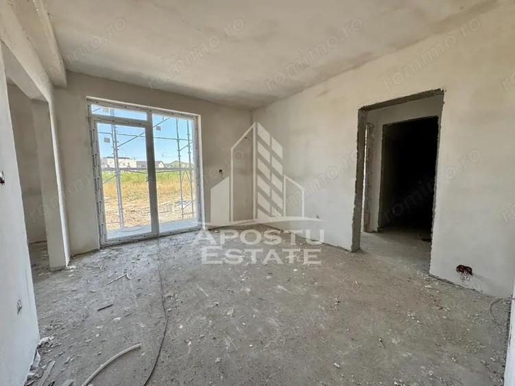 Apartament cu 3 camere semidecomandat în Calea Urseni