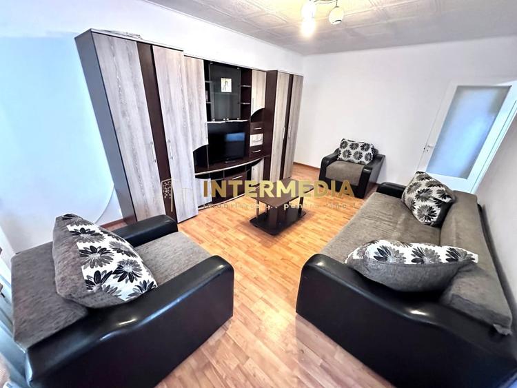 Apartament cu 2 camere decomandat, mobilat în Cetate