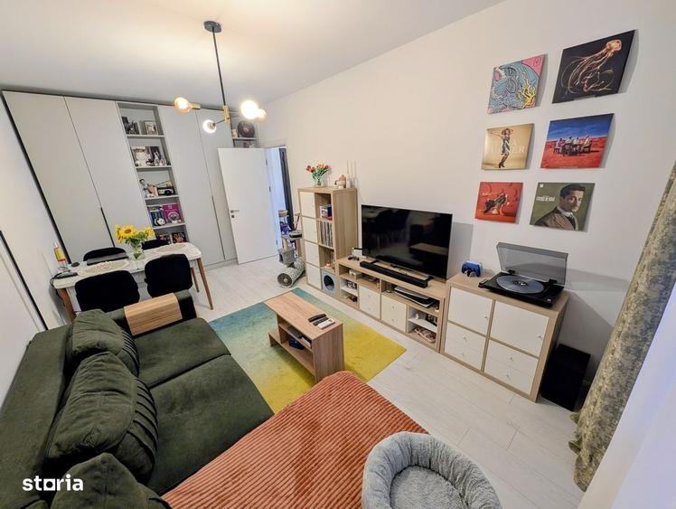 Apartament 2 camere, decomandat + loc de parcare, Str. Odei, Sector 4 - 3