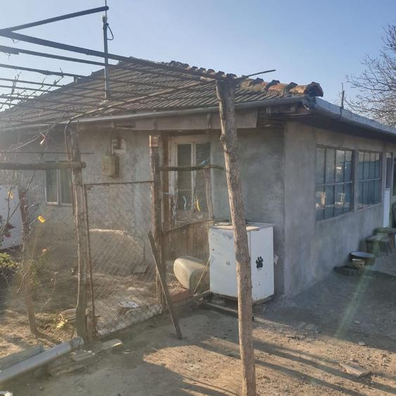 Casă cu 2 camere în Bărbătescu