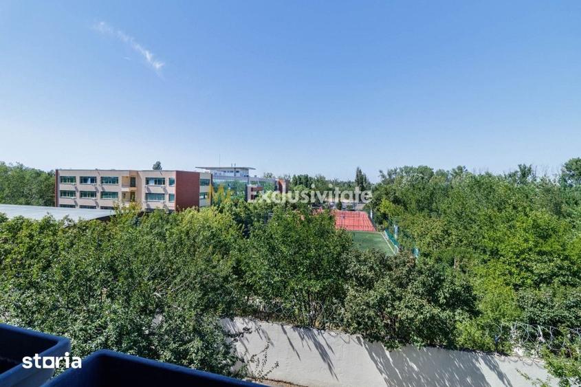 Casă cu 7 camere cu Teren 484 Mp în Industriilor