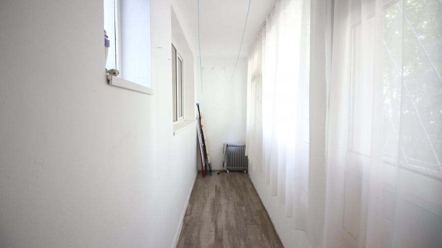 Apartament cu 2 camere semidecomandat, mobilat în Obor