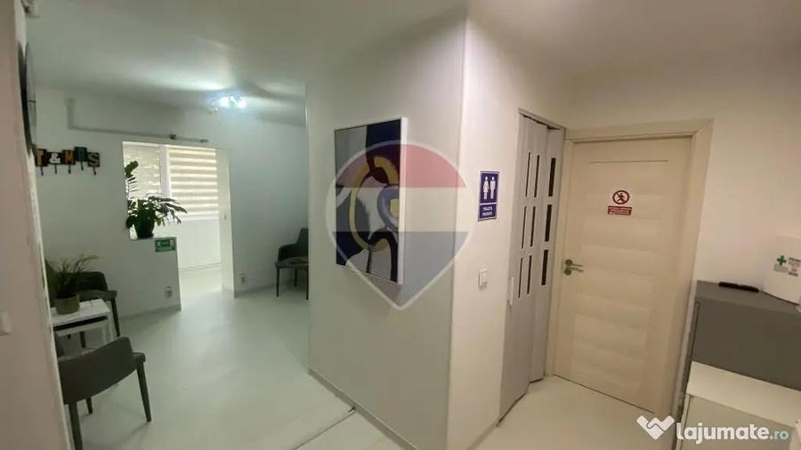 Apartament cu 3 camere decomandat în Central