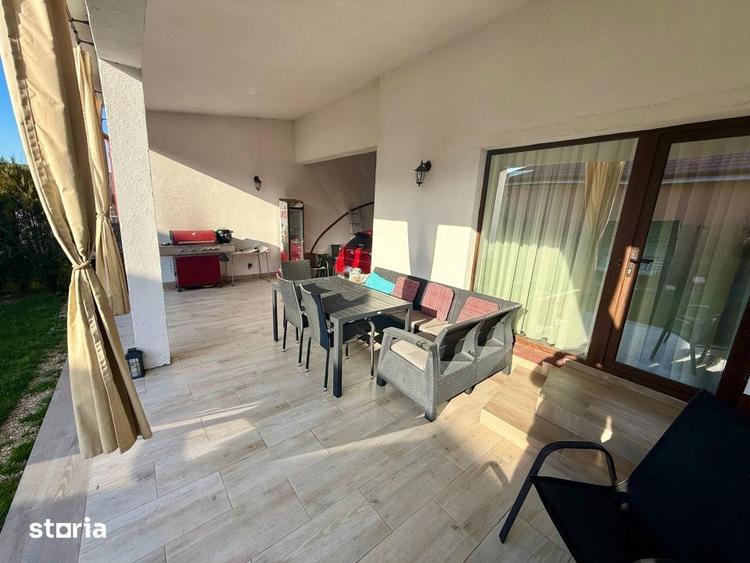 Casa moderna cu 4 camere, garaj 3 masini, curte amenajata Valu lui - 3