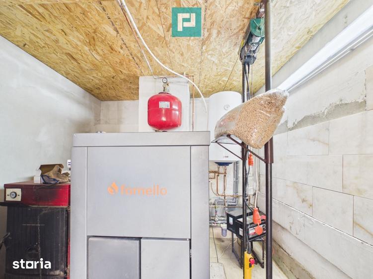 Casă cu 3 camere cu Teren 300 Mp în Central